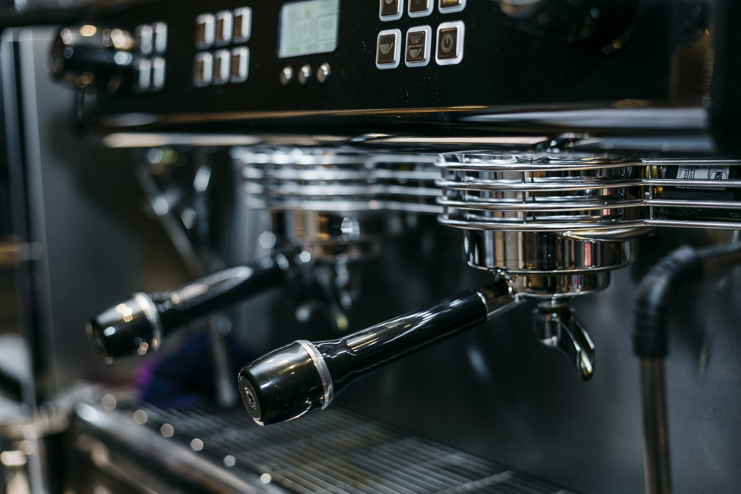 Detailaufnahme einer professionellen Kaffee-Maschine